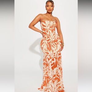 NEW Fashion Nova Chiffon Maxi Dress